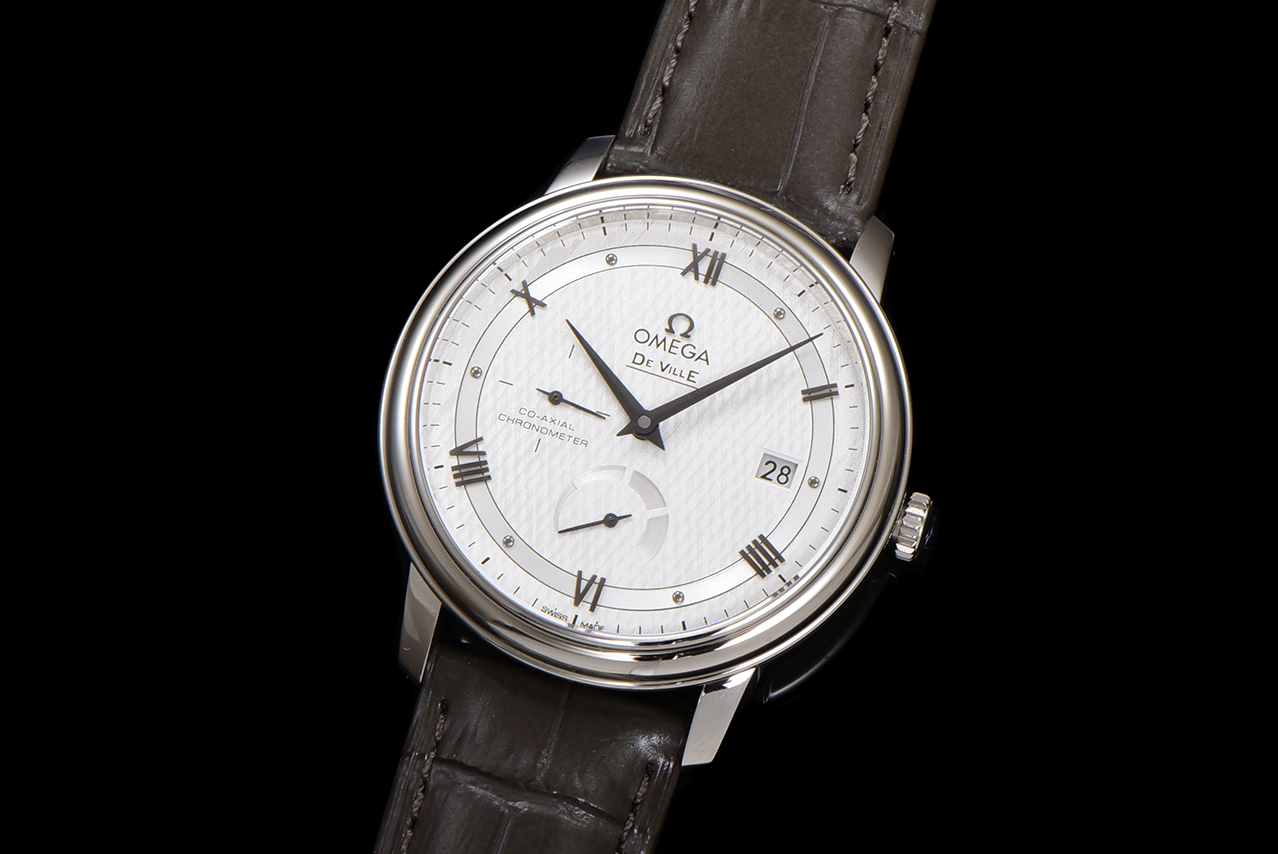 High Quality Replica Detail Shot