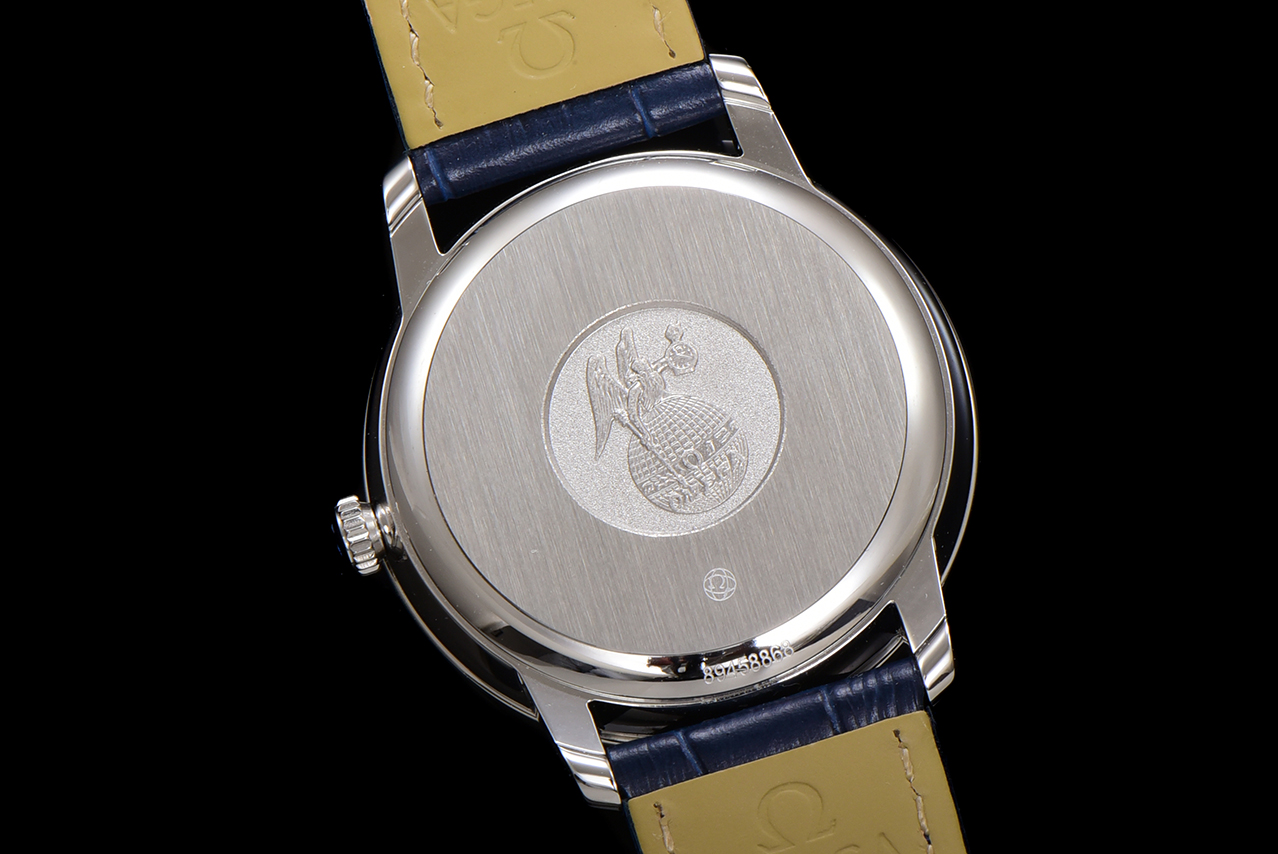 High Quality Replica Detail Shot