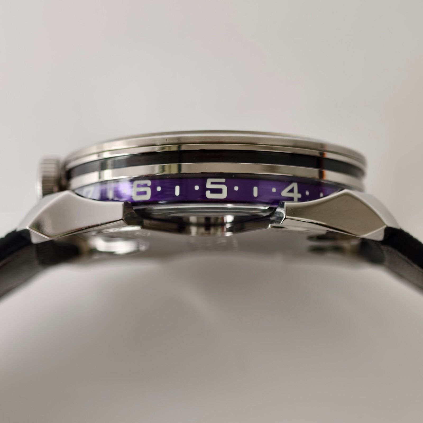 High Quality Replica Detail Shot