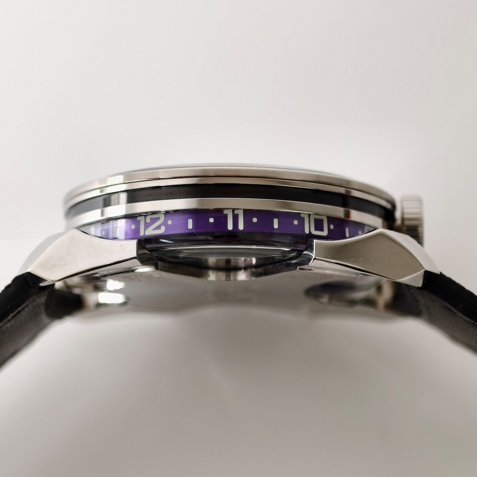 High Quality Replica Detail Shot