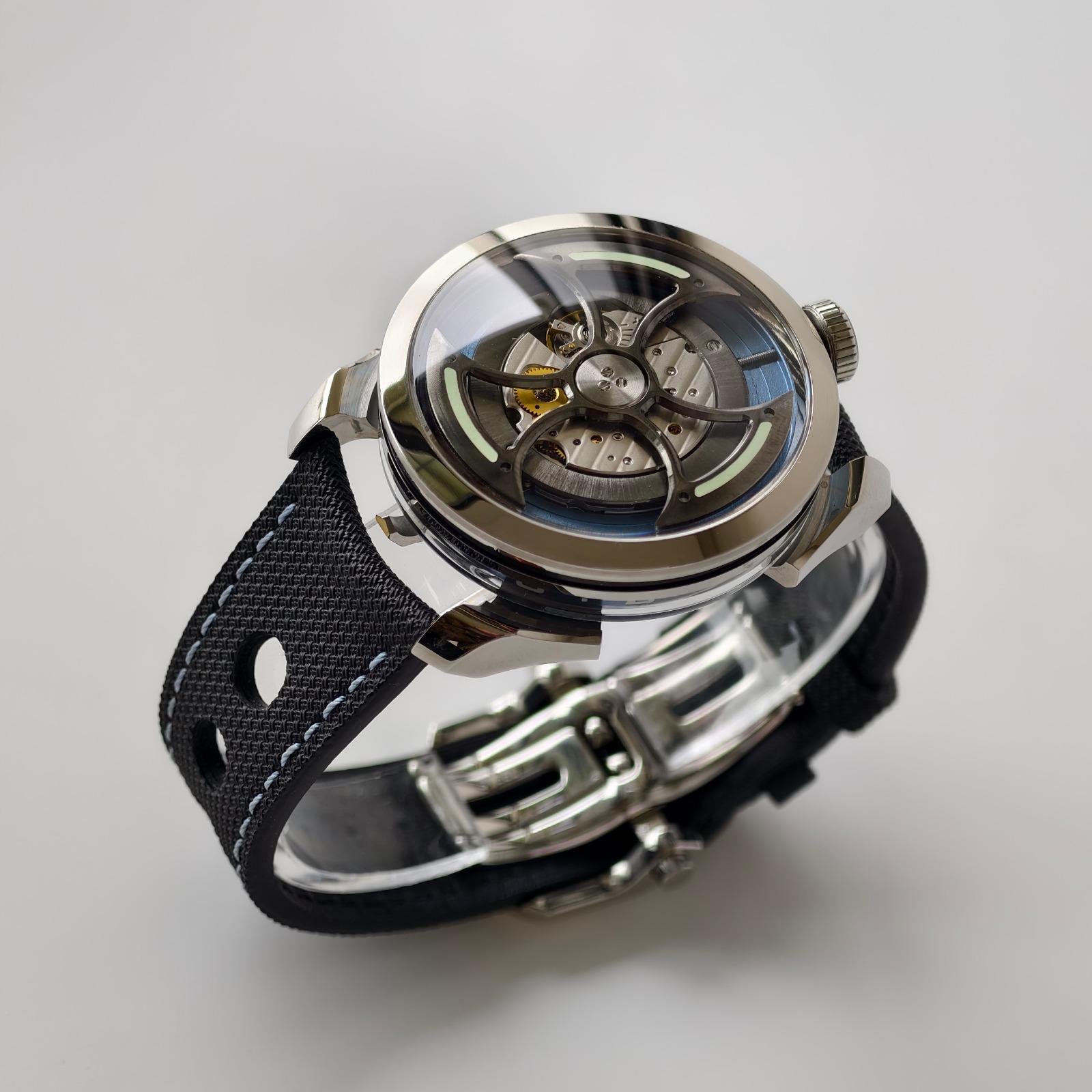 High Quality Replica Detail Shot