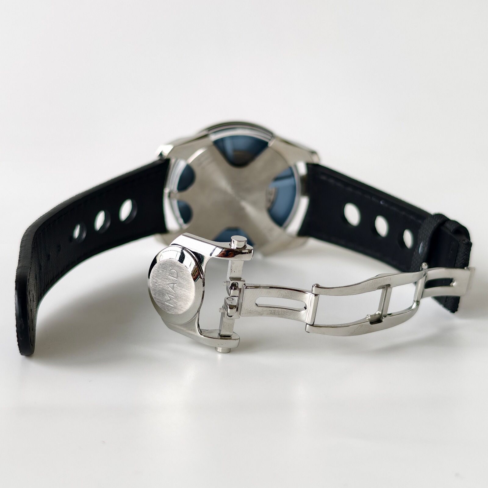 High Quality Replica Detail Shot