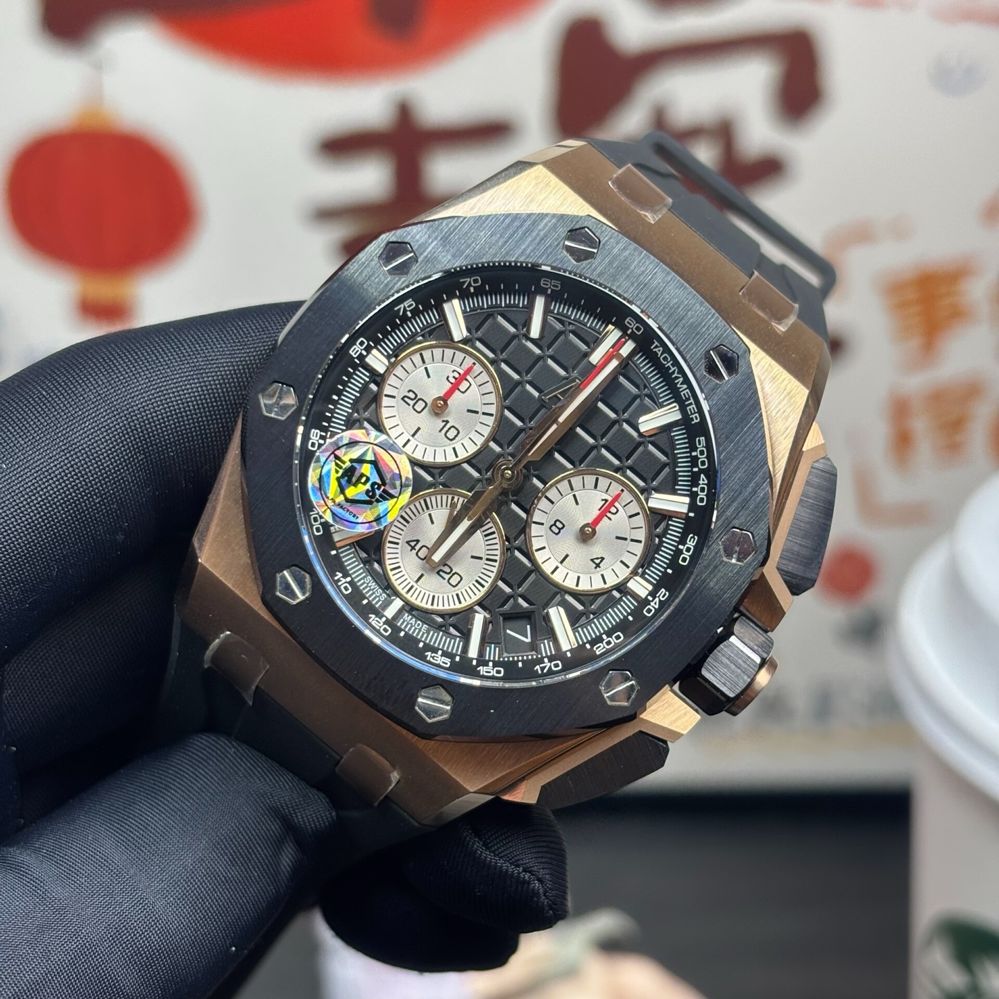 High Quality Replica Detail Shot