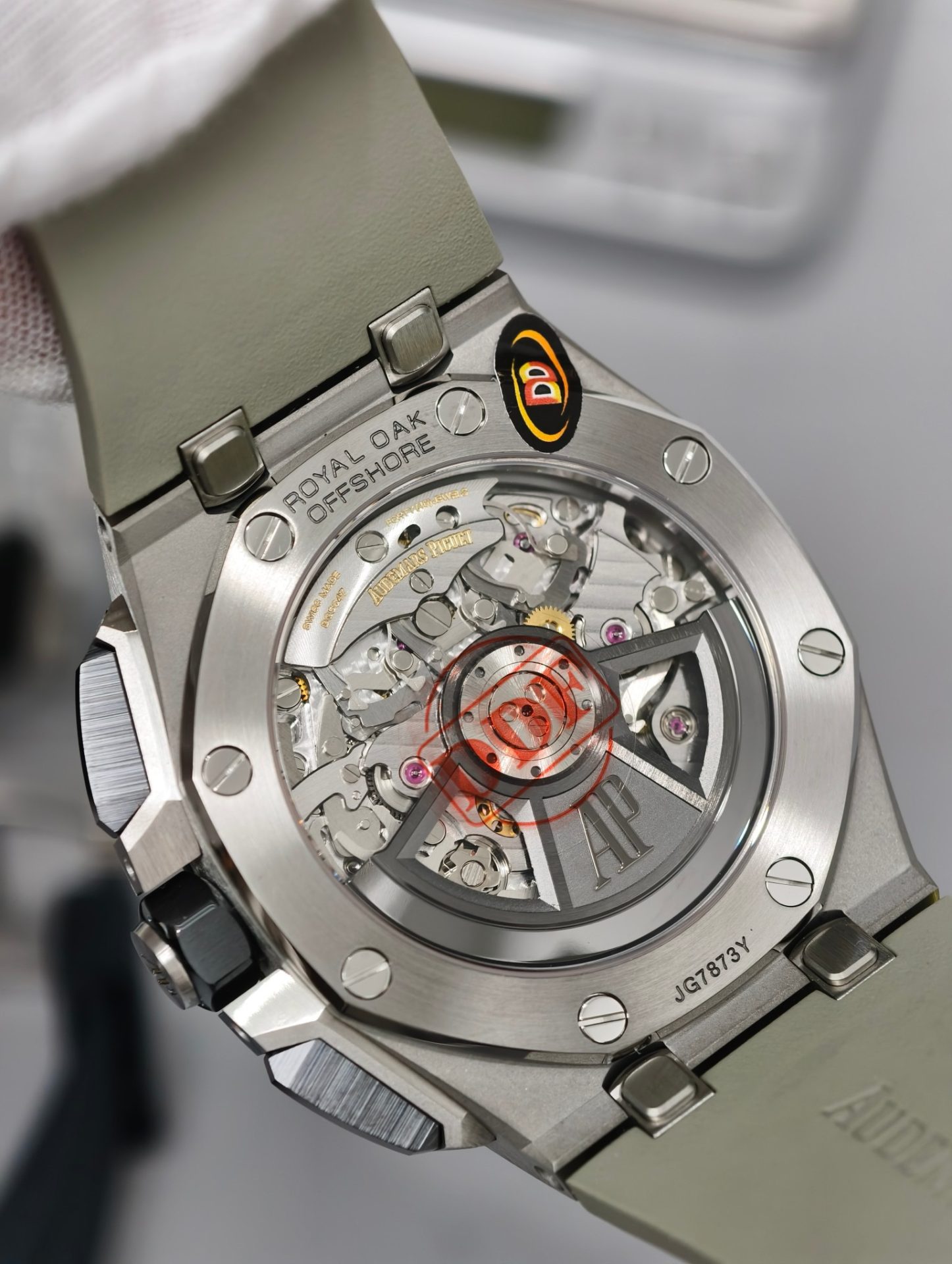 High Quality Replica Detail Shot