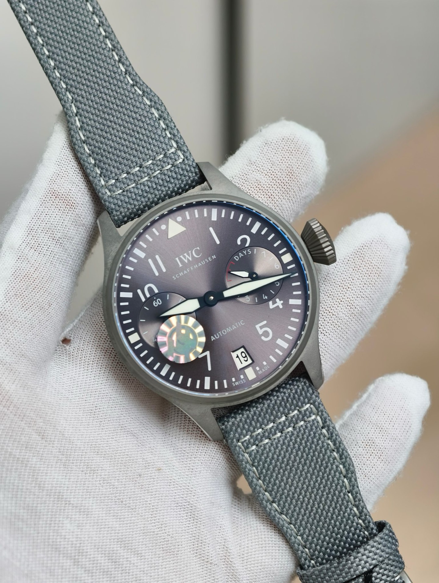 High Quality Replica Detail Shot