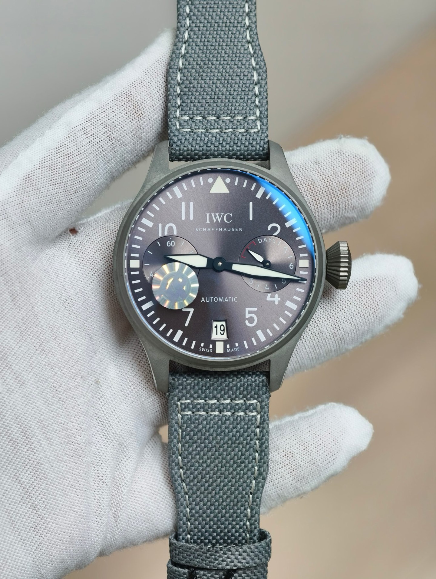 High Quality Replica Detail Shot