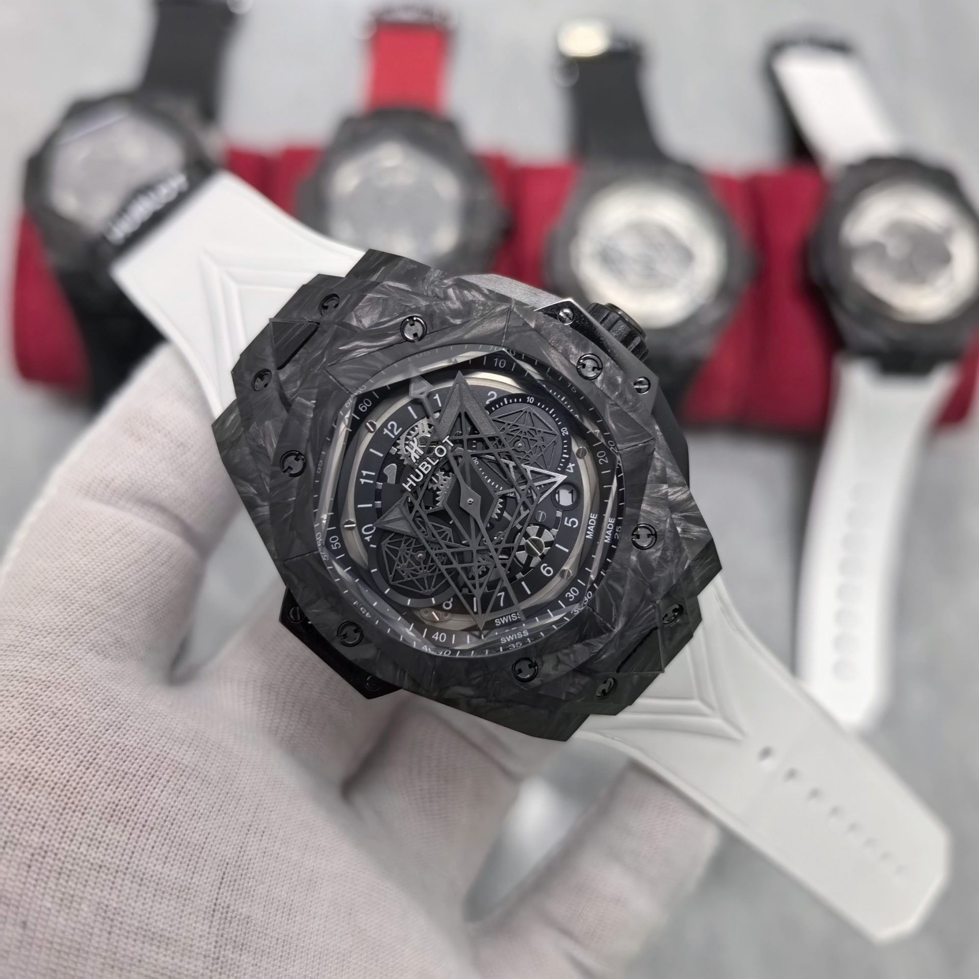 High Quality Replica Detail Shot