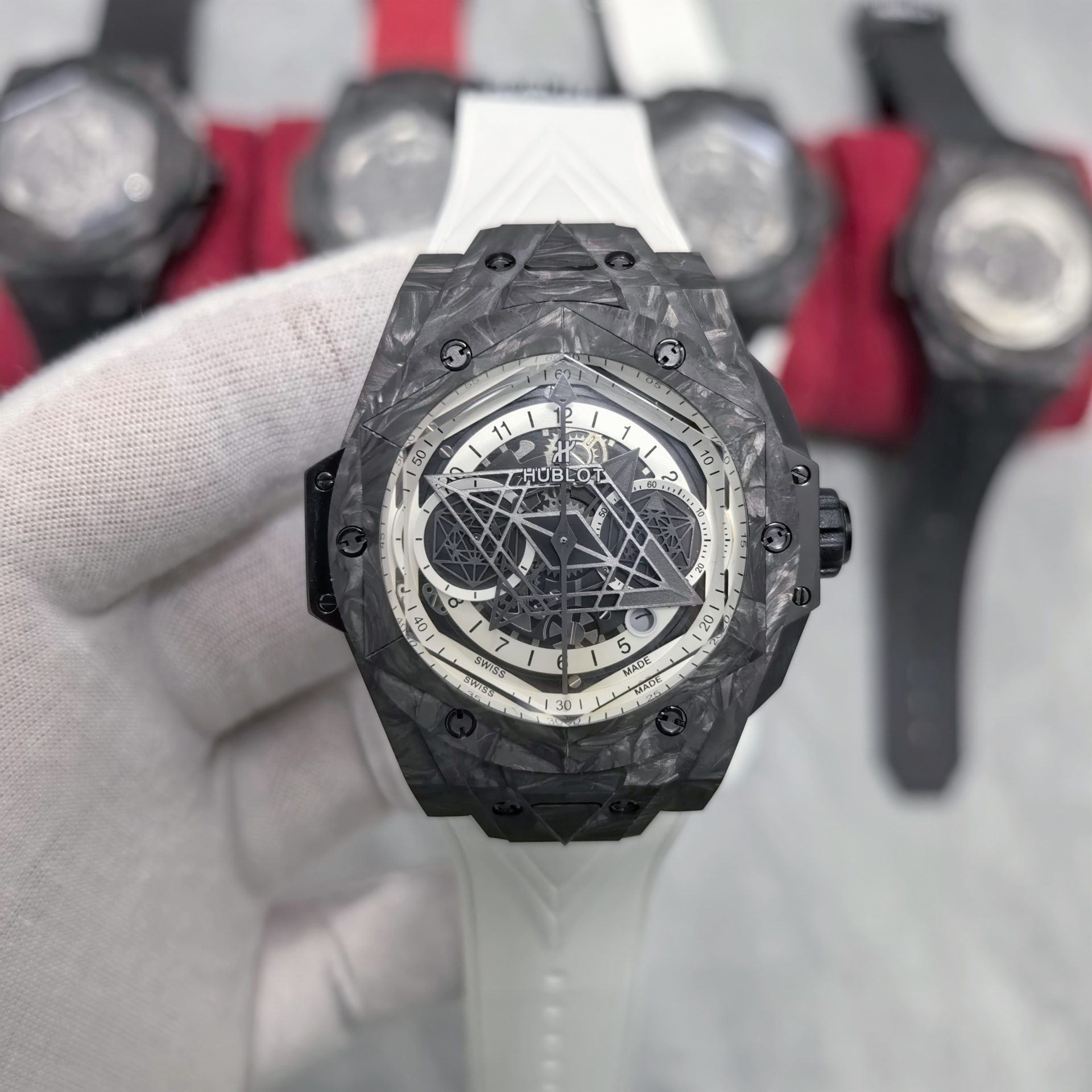 High Quality Replica Detail Shot